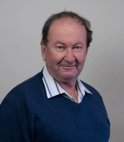 Dr Michael Brown