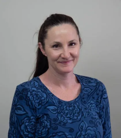 Dr Anna Neldner